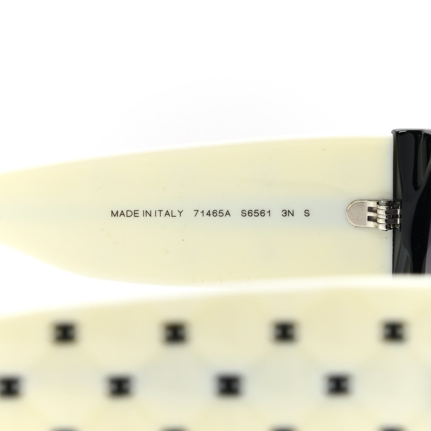 Acetate Quilted CC Pilot Sunglasses 71465 White Black