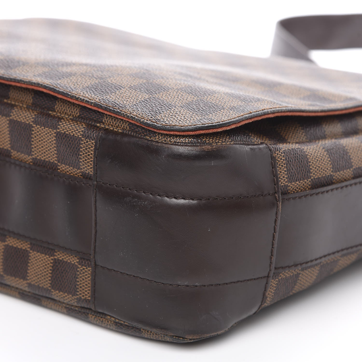 Louis Vuitton Damier Ebene Bastille Messenger 9 of 20
