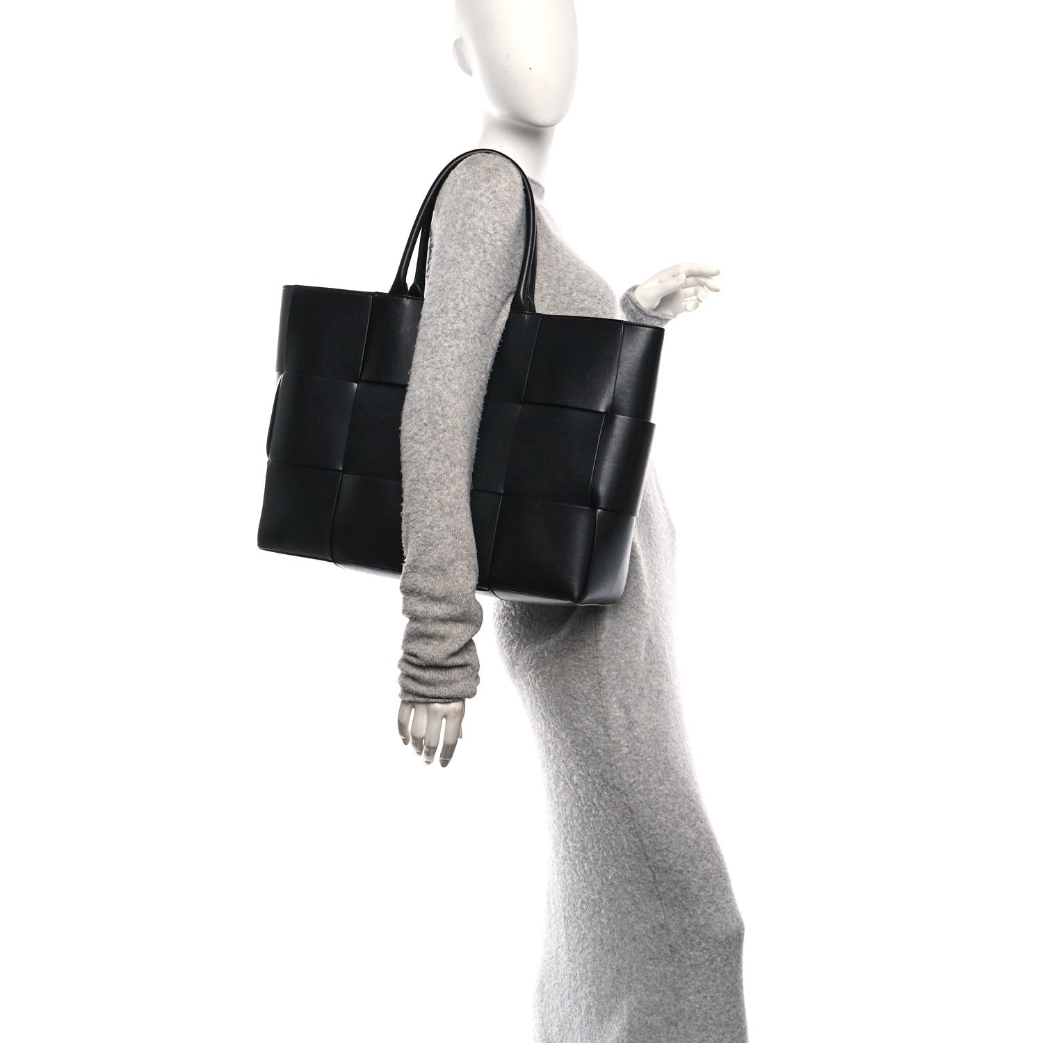 Bottega Veneta Nappa Maxi Intrecciato Large Arco Tote Black 2 of 10