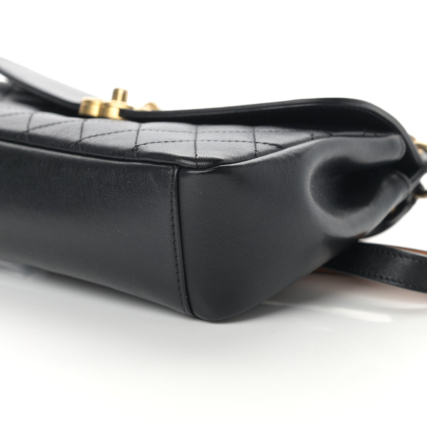 Lambskin Quilted Curved Flap Black