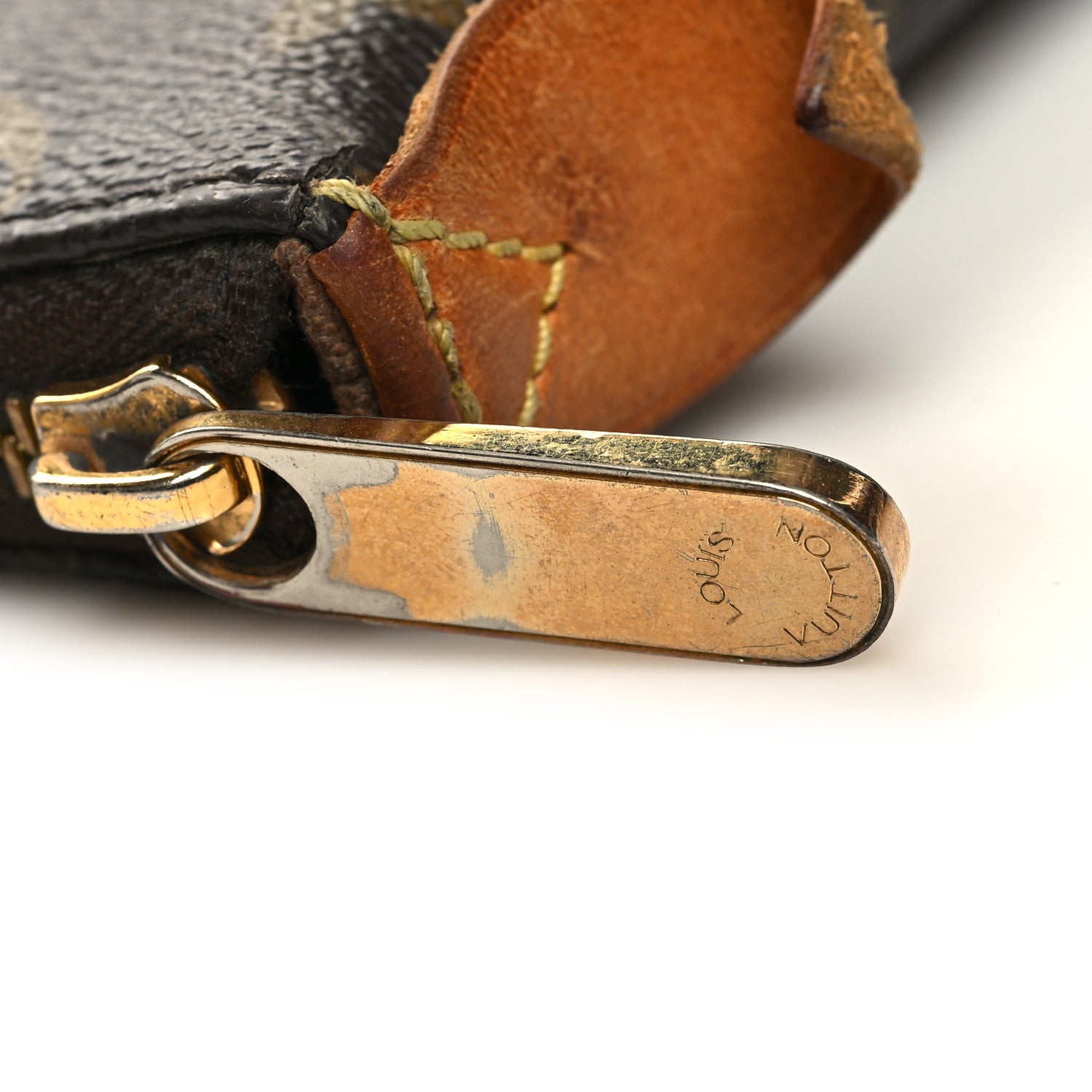 Louis Vuitton Monogram Totally MM 11 of 12