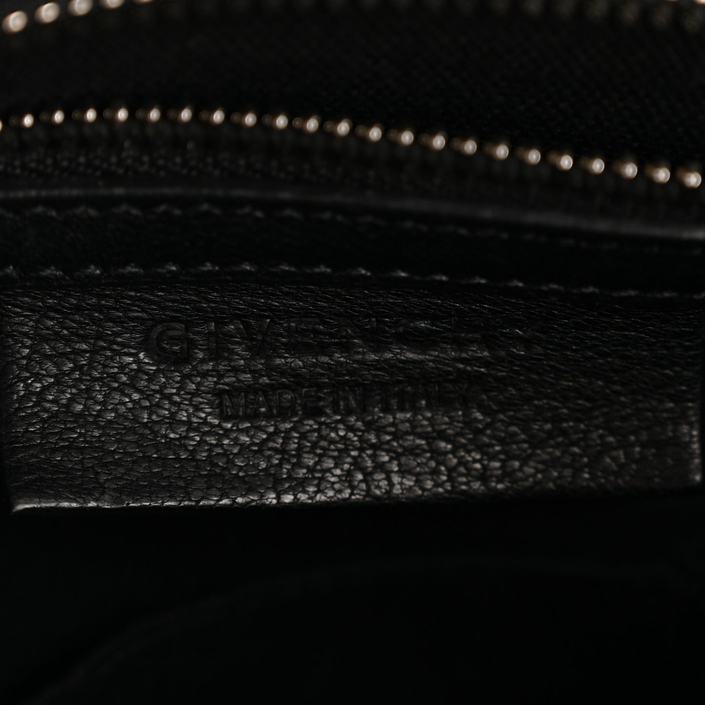 Sugar Goatskin Small Pandora Black
