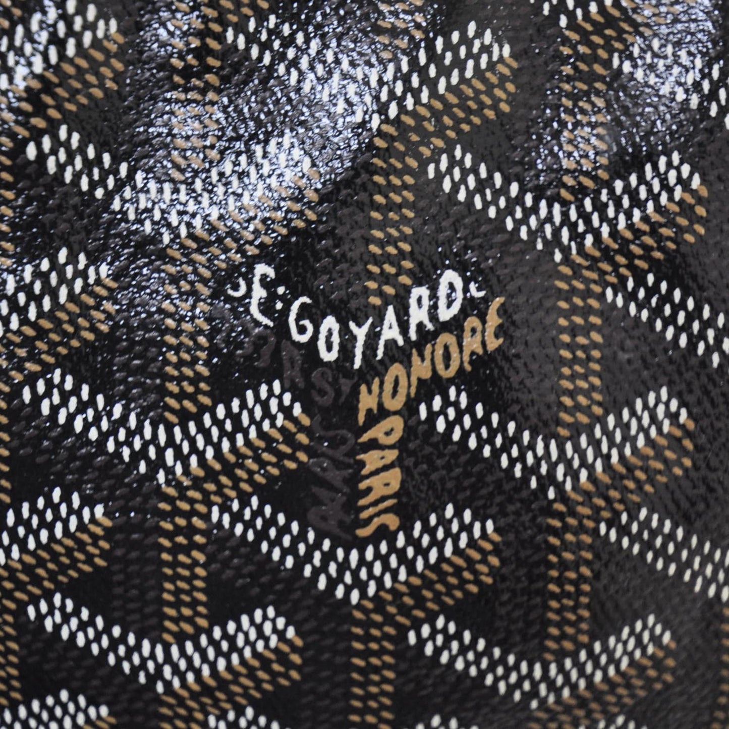 Goyardine Fidji Zip Hobo Black