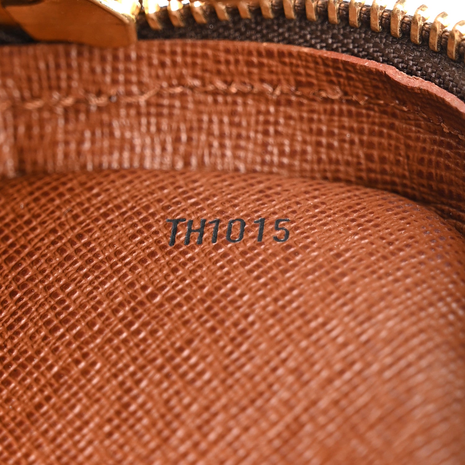 Louis Vuitton Monogram Danube 21 7 of 14