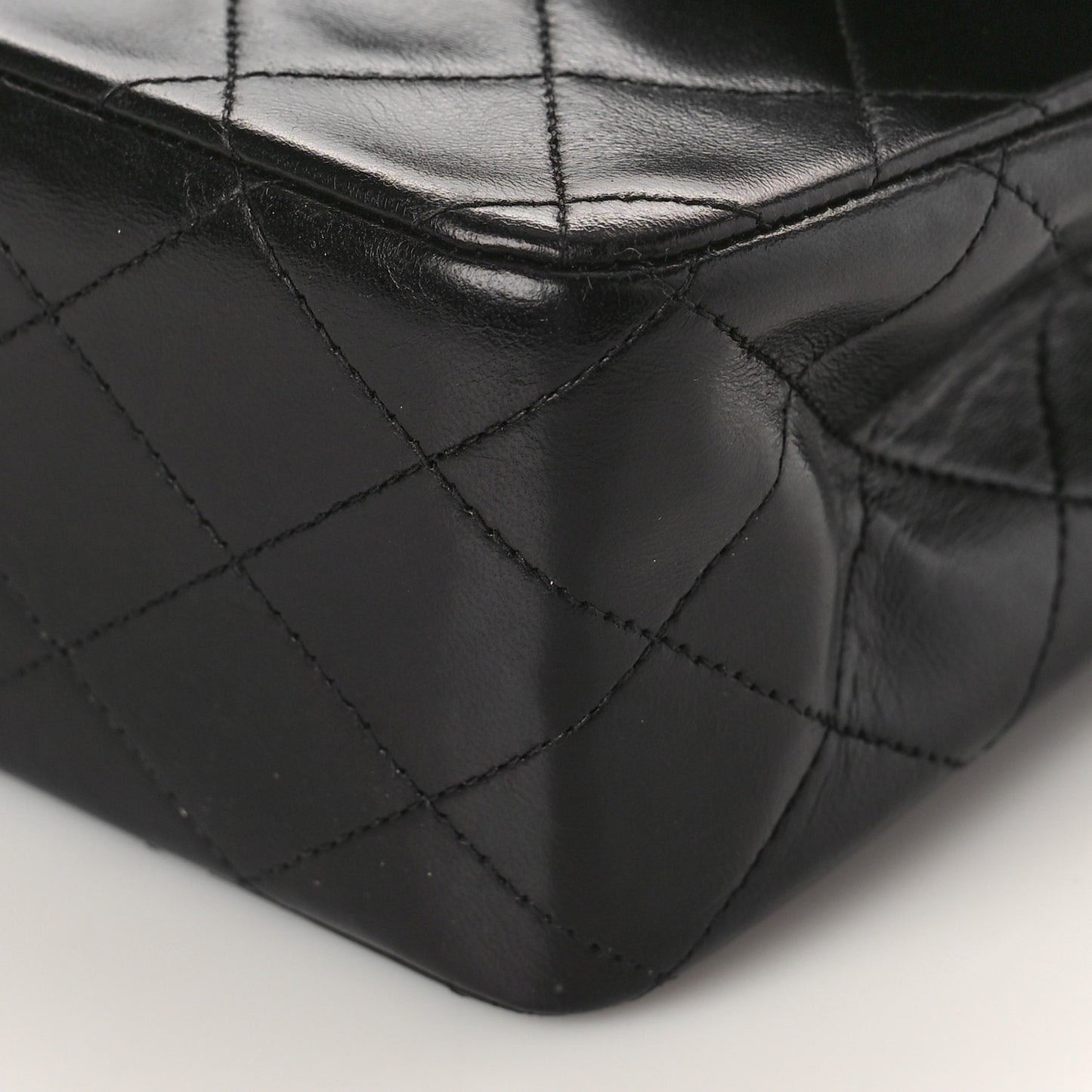Lambskin Quilted Medium Double Flap Black