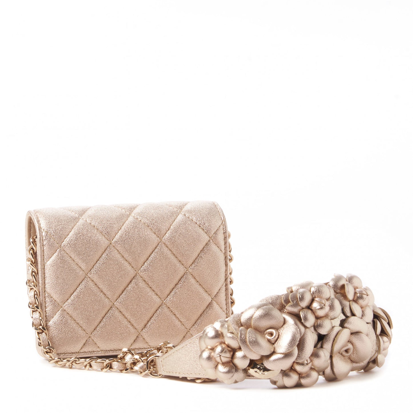 Metallic Lambskin Quilted Camellia Card Holder On Chain Gold