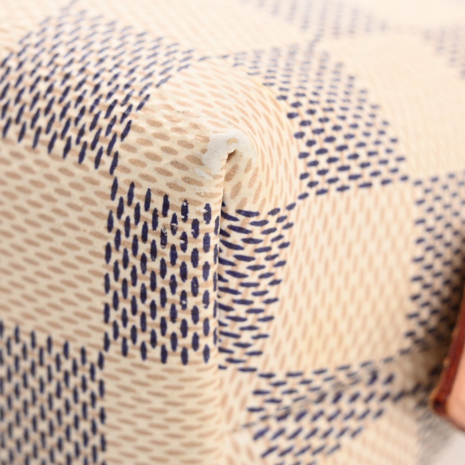 Louis Vuitton Damier Azur Cosmetic Pouch 14 of 15