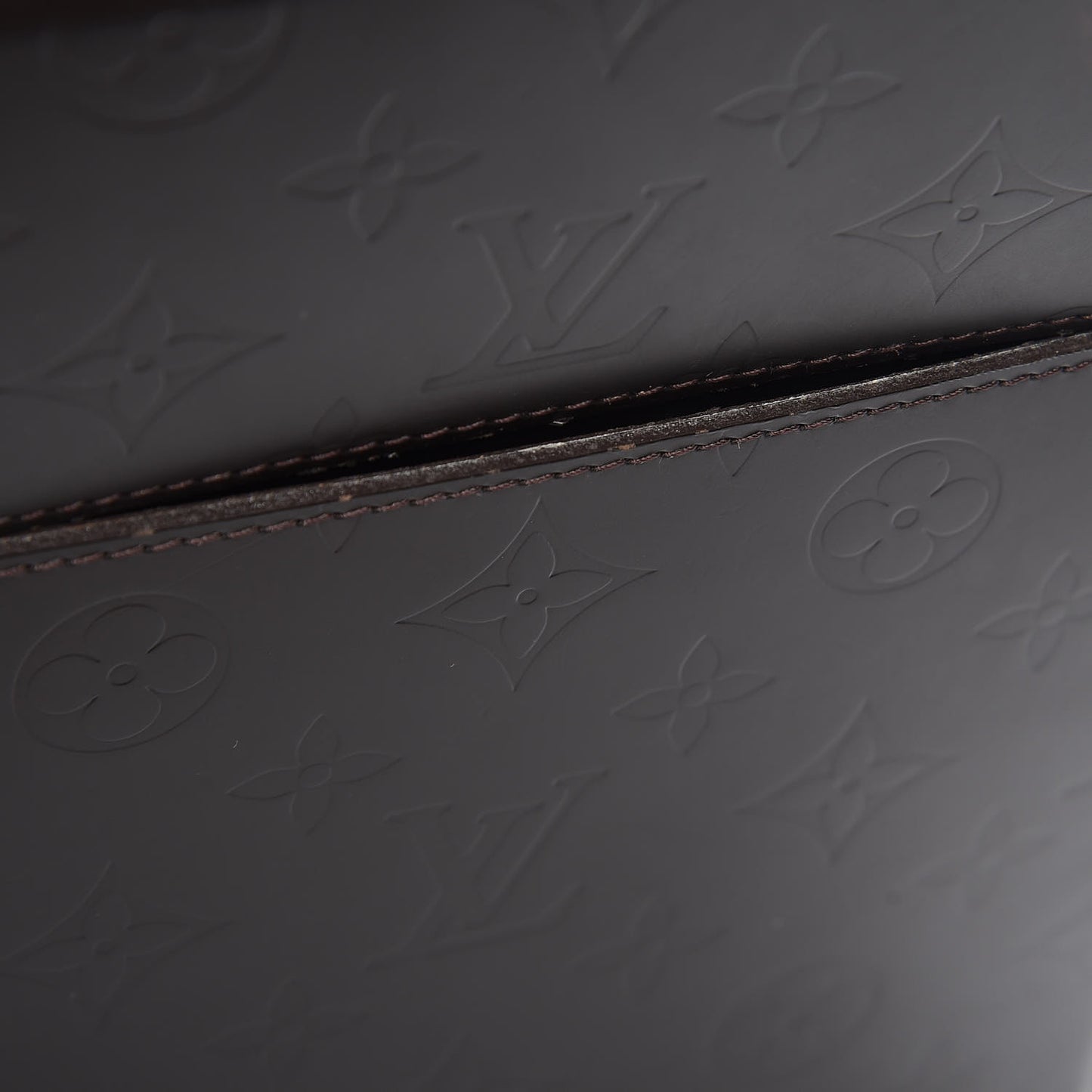 Monogram Glace Bobby Cafe