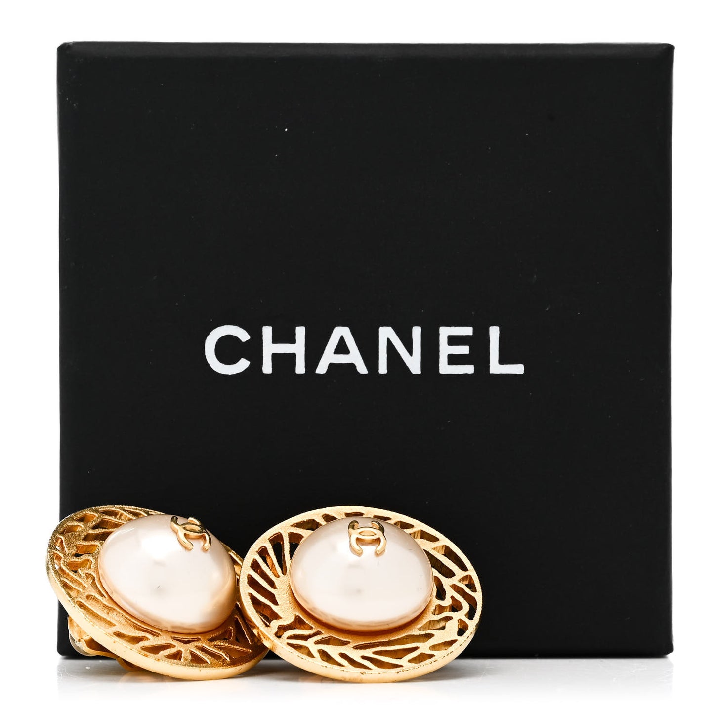 Pearl CC Clip On Earrings Gold