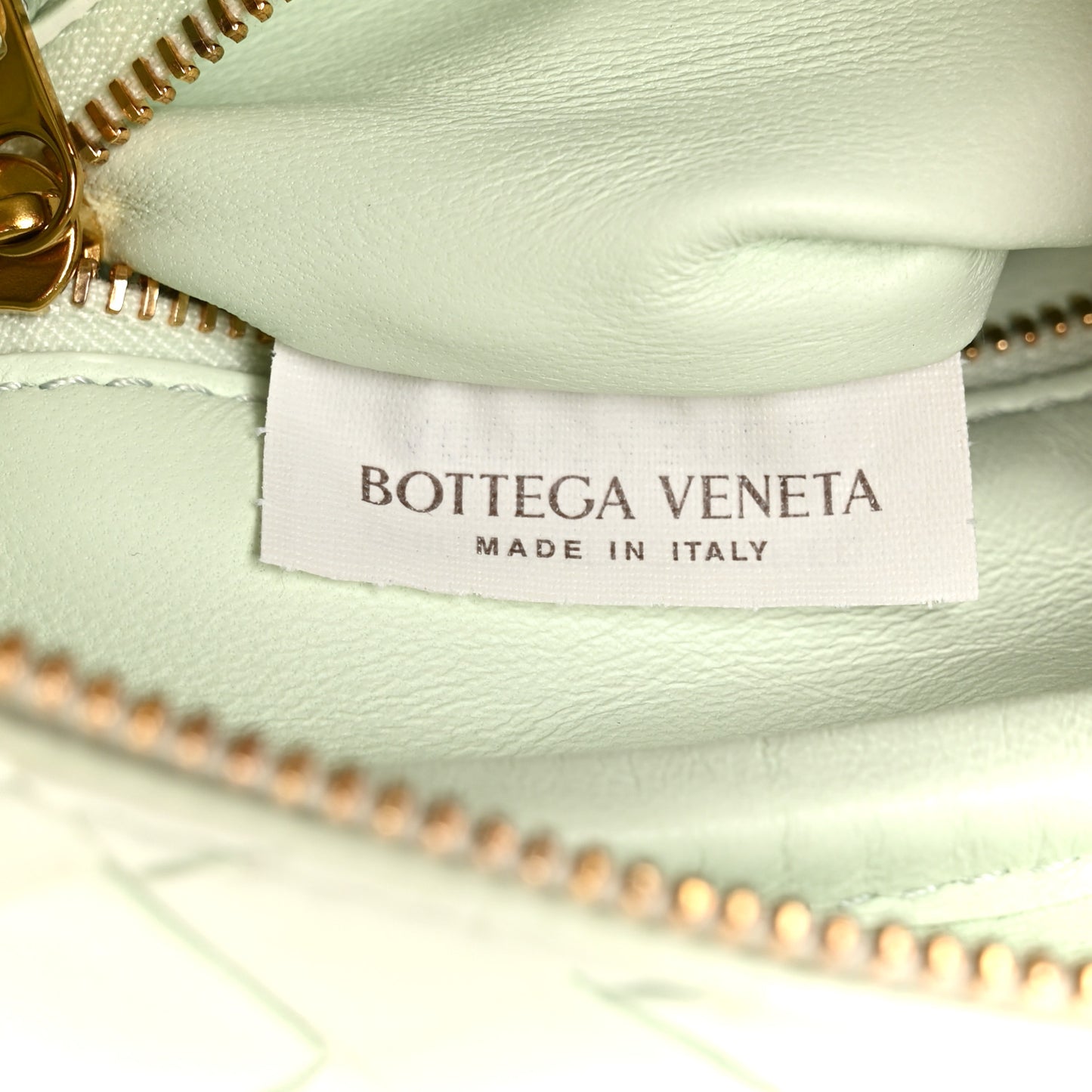 Lambskin Intrecciato Small Getaway Glacier