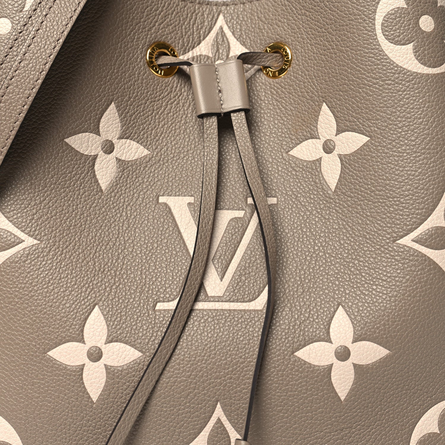 Louis Vuitton Empreinte Monogram Giant Neonoe MM Tourterelle Creme 9 of 12