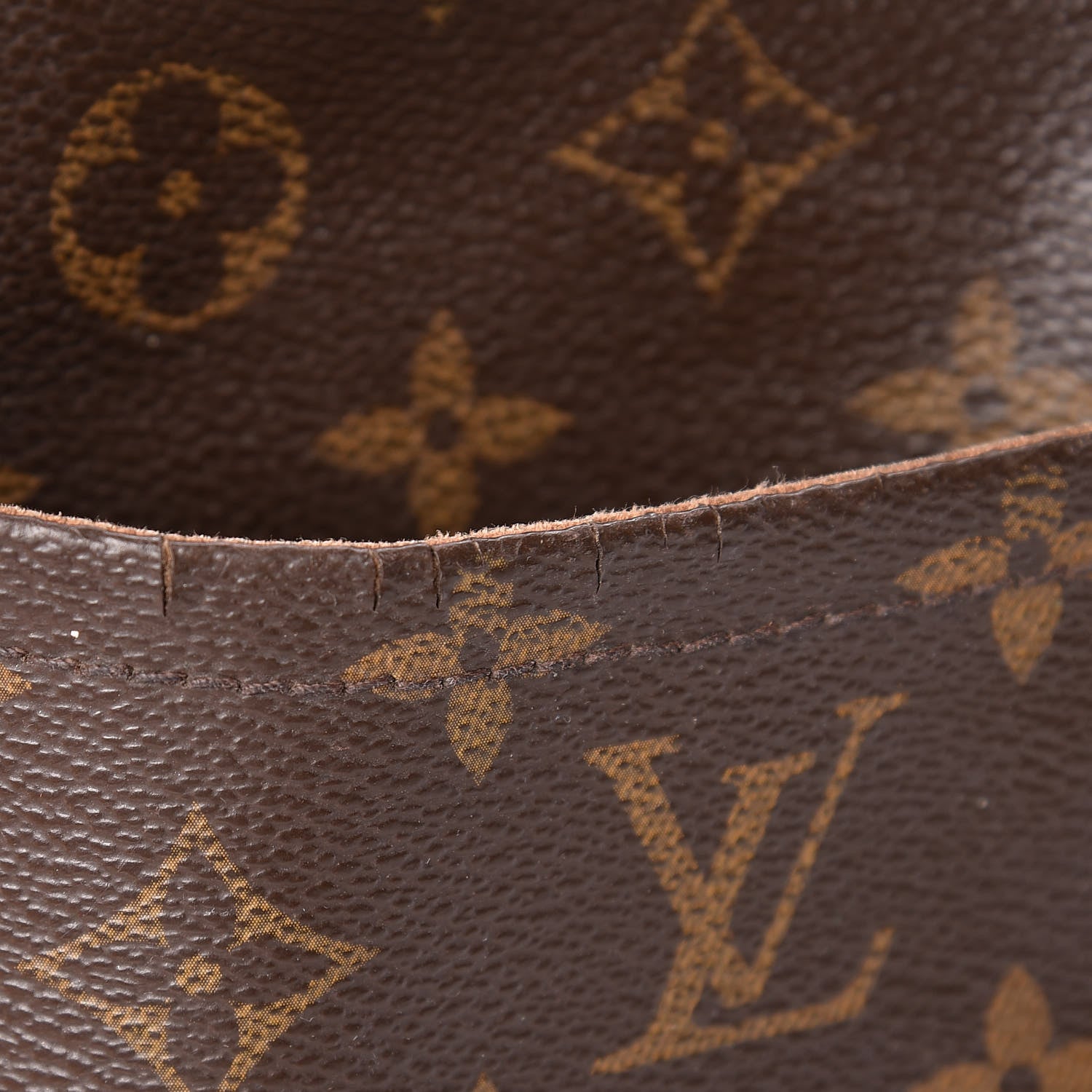 Louis Vuitton Monogram Odeon PM 18 of 30
