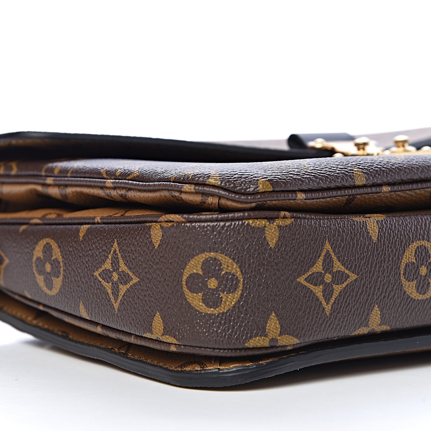 Reverse Monogram Pochette Metis
