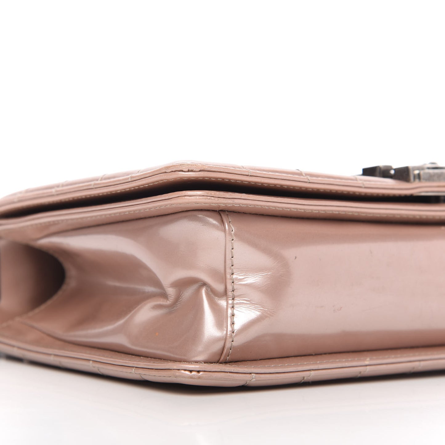 Iridescent Glazed Calfskin Medium Boy Flap Light Pink