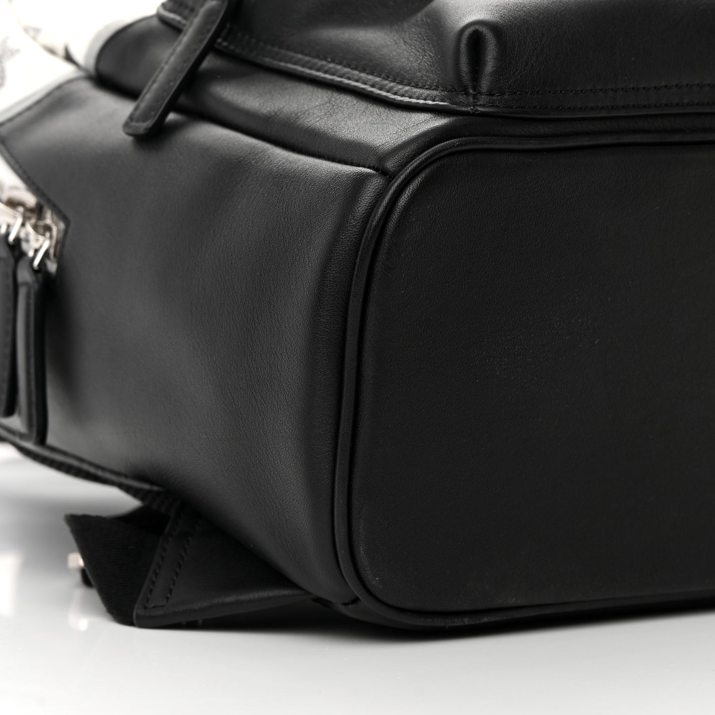 Visetos Chevron Colorblock Small Stark Backpack Black White