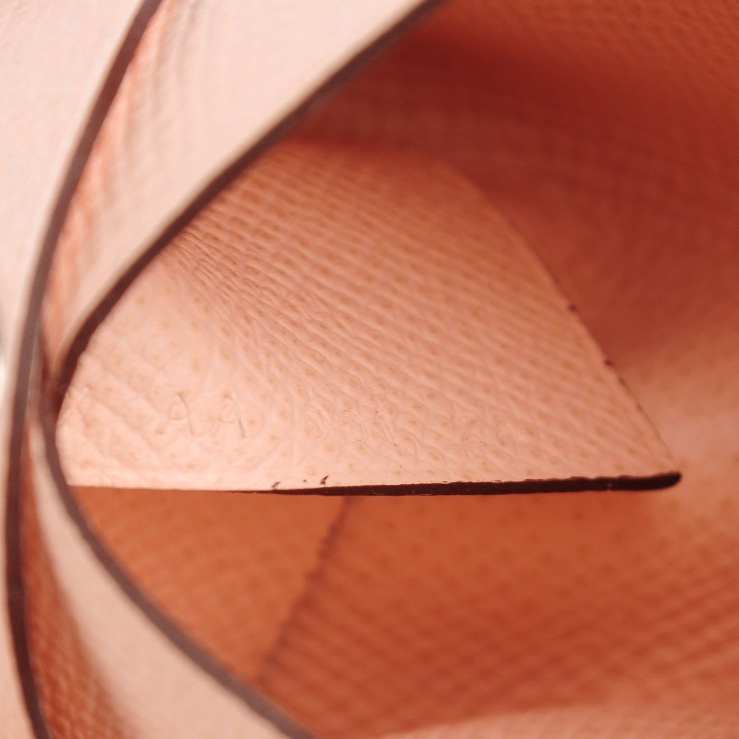 Epsom Bastia Coin Purse Rose Eglantine