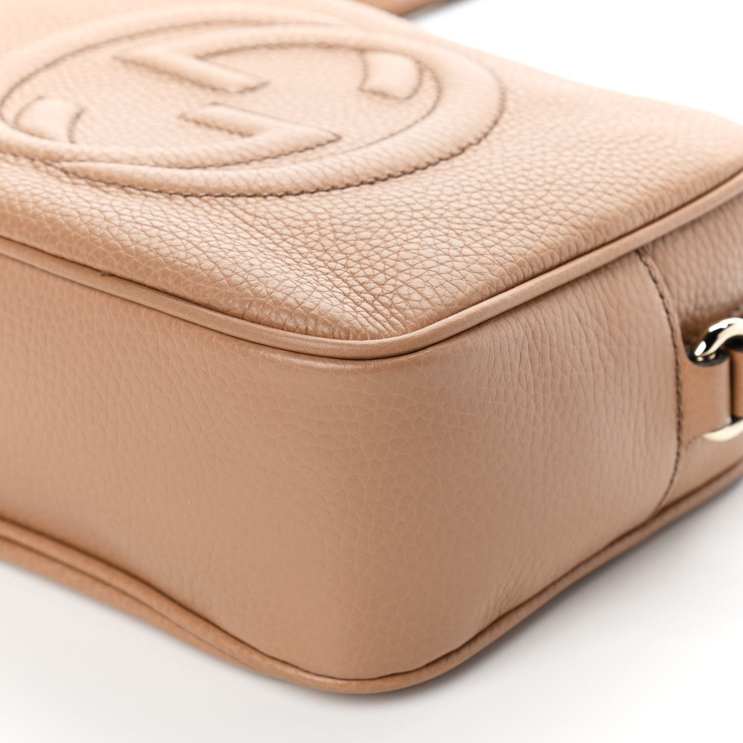 Pebbled Calfskin Small Soho Disco Bag Camelia