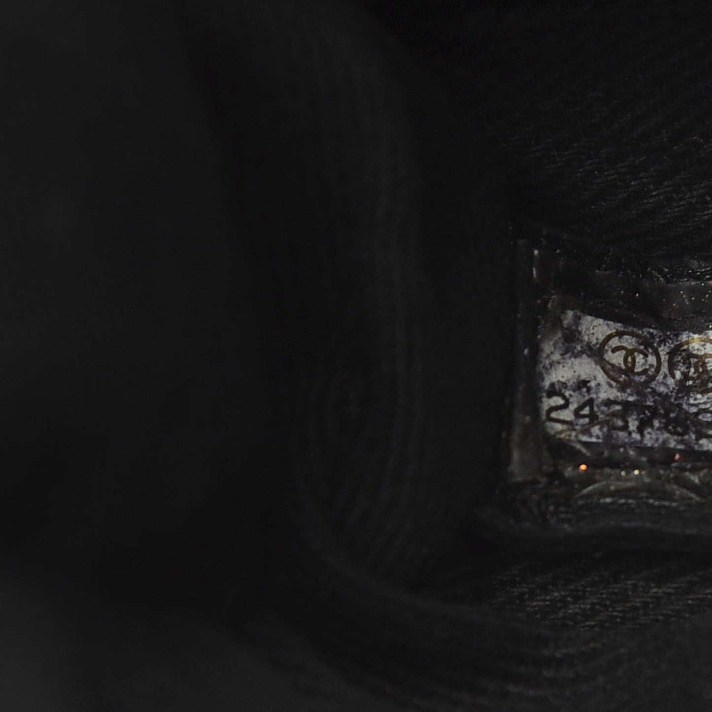 Grained Calfskin Quilted 2.55 Reissue Flap Belt Bag Clutch Black