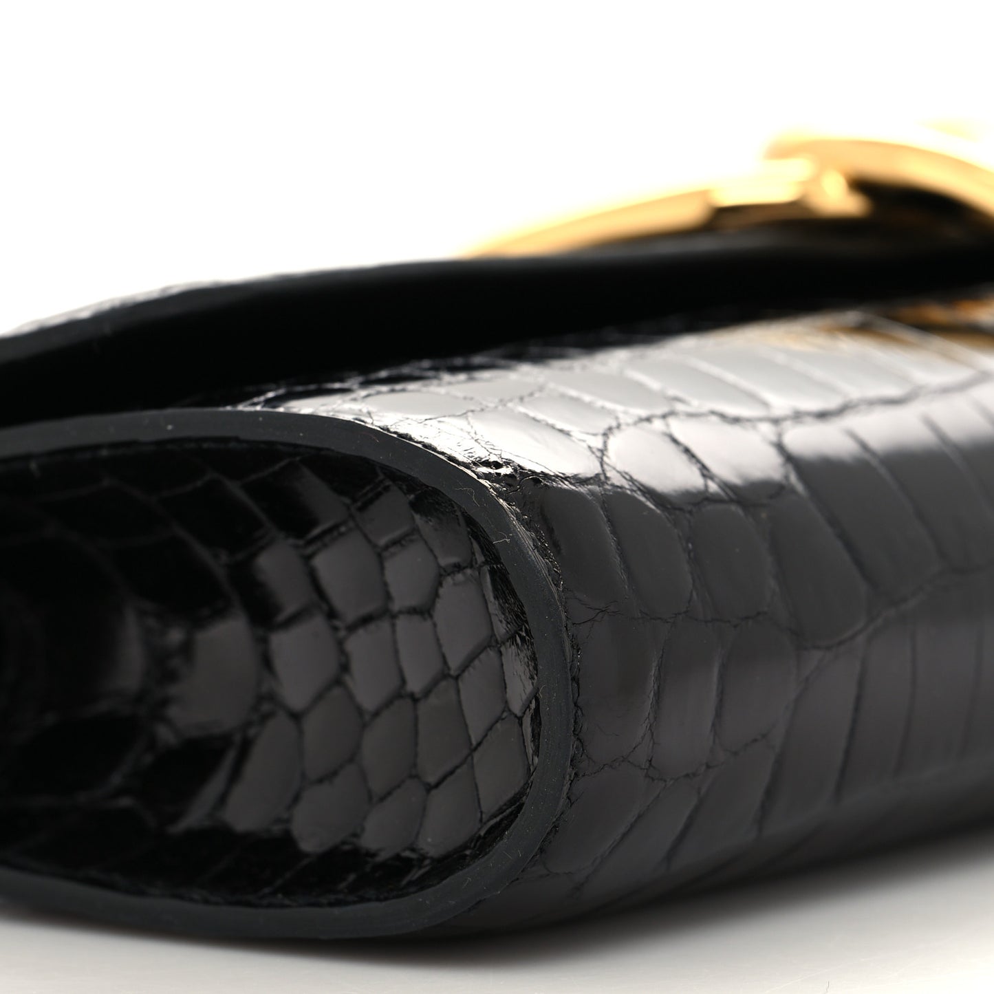 Shiny Niloticus Crocodile Egee Clutch Black