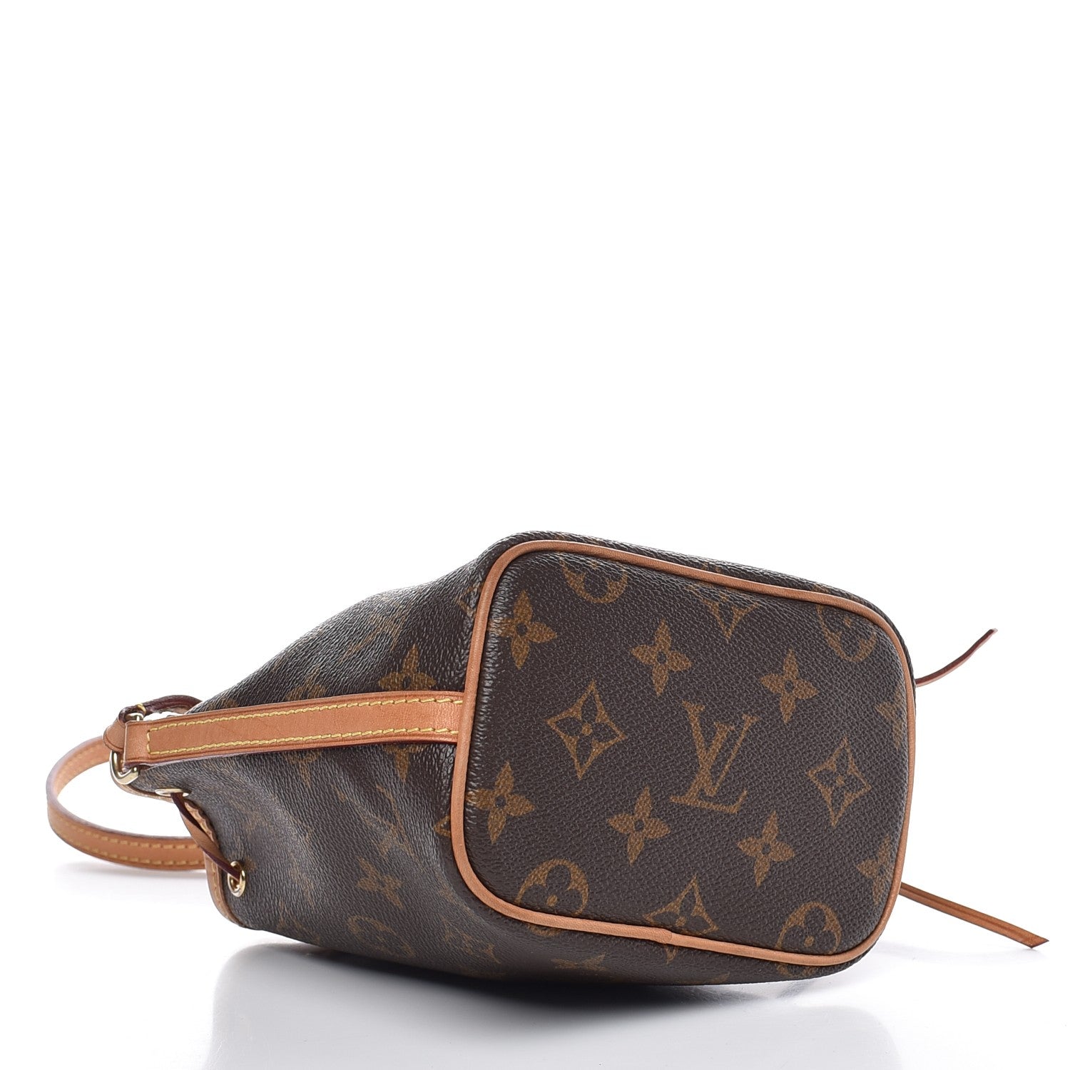 Louis Vuitton Monogram Nano Noe 4 of 10