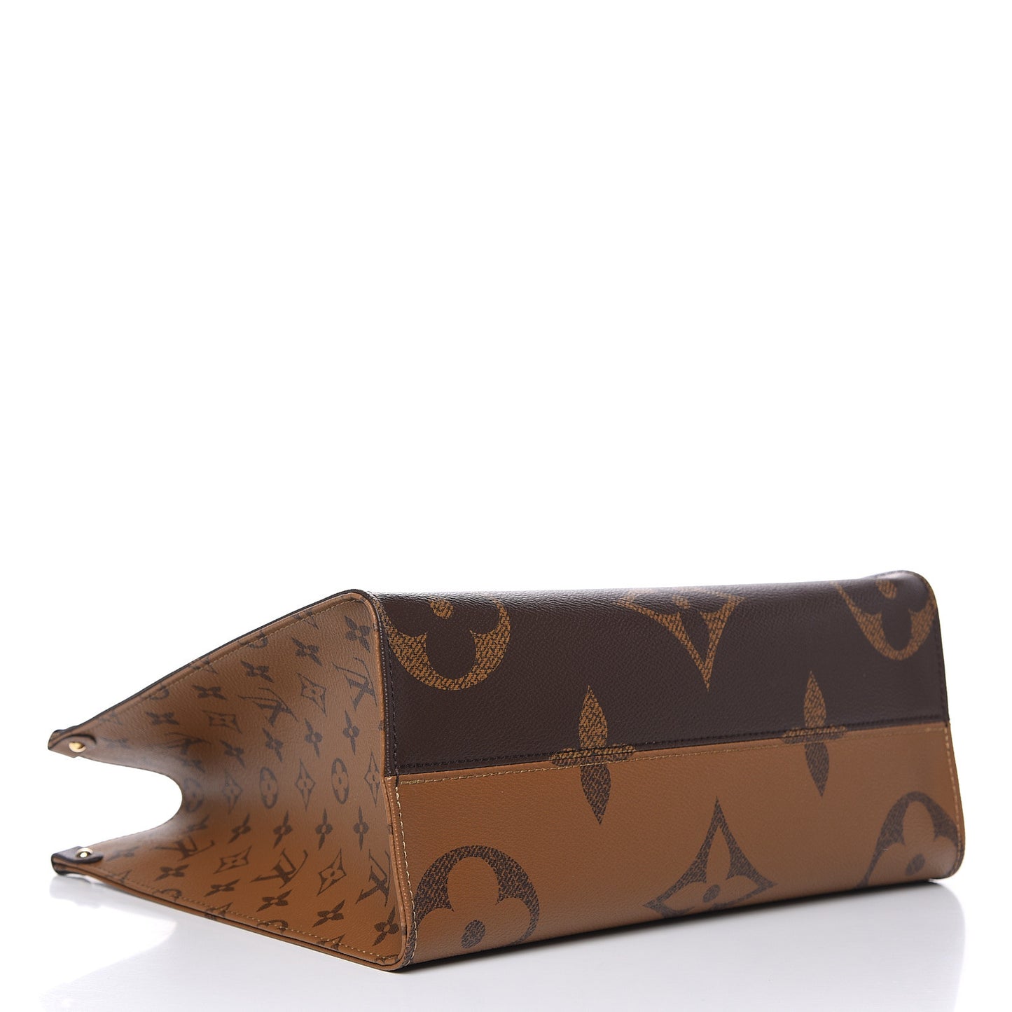 Reverse Monogram Giant Onthego MM