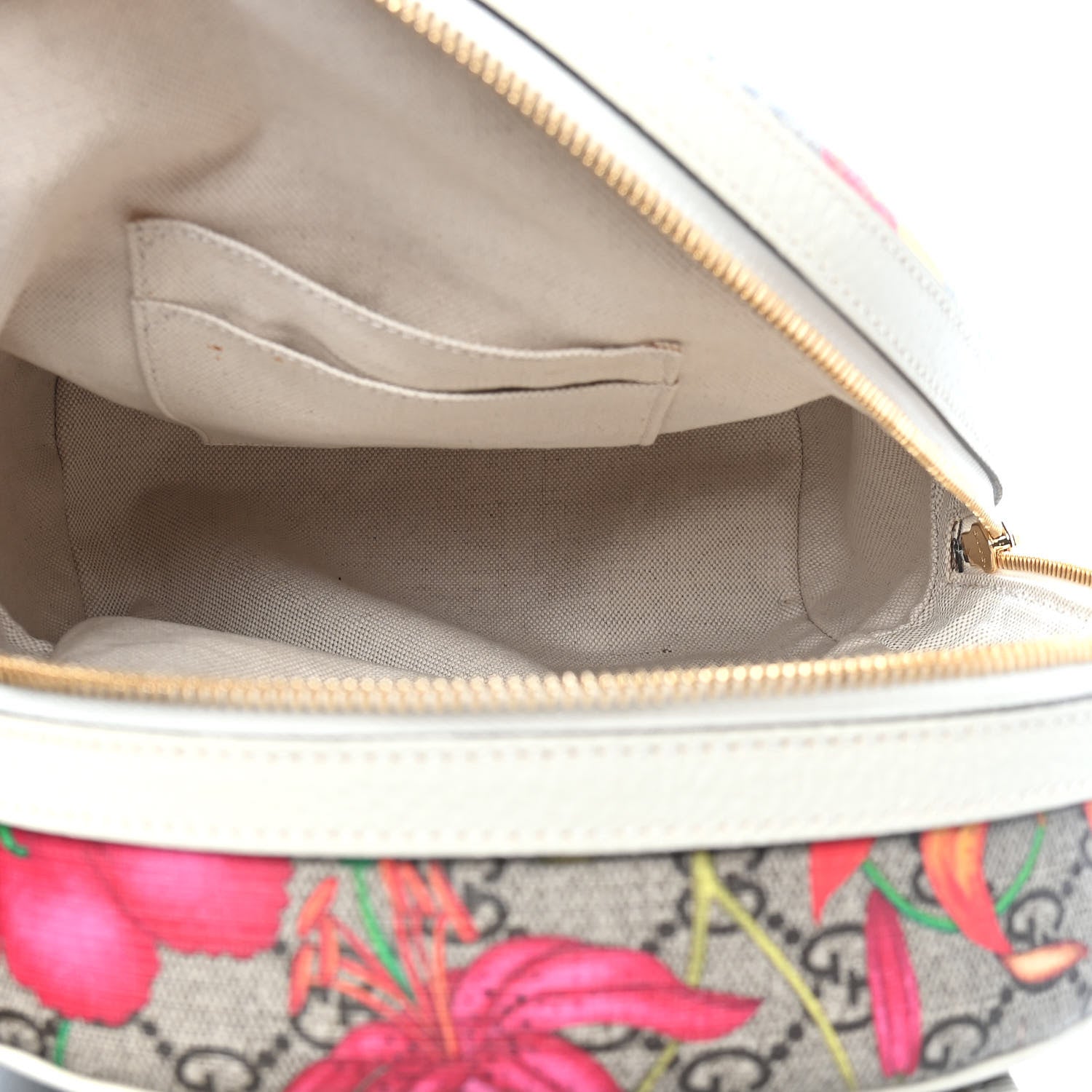 Gucci GG Supreme Monogram Flora Web Small Ophidia Day Backpack White 5 of 9