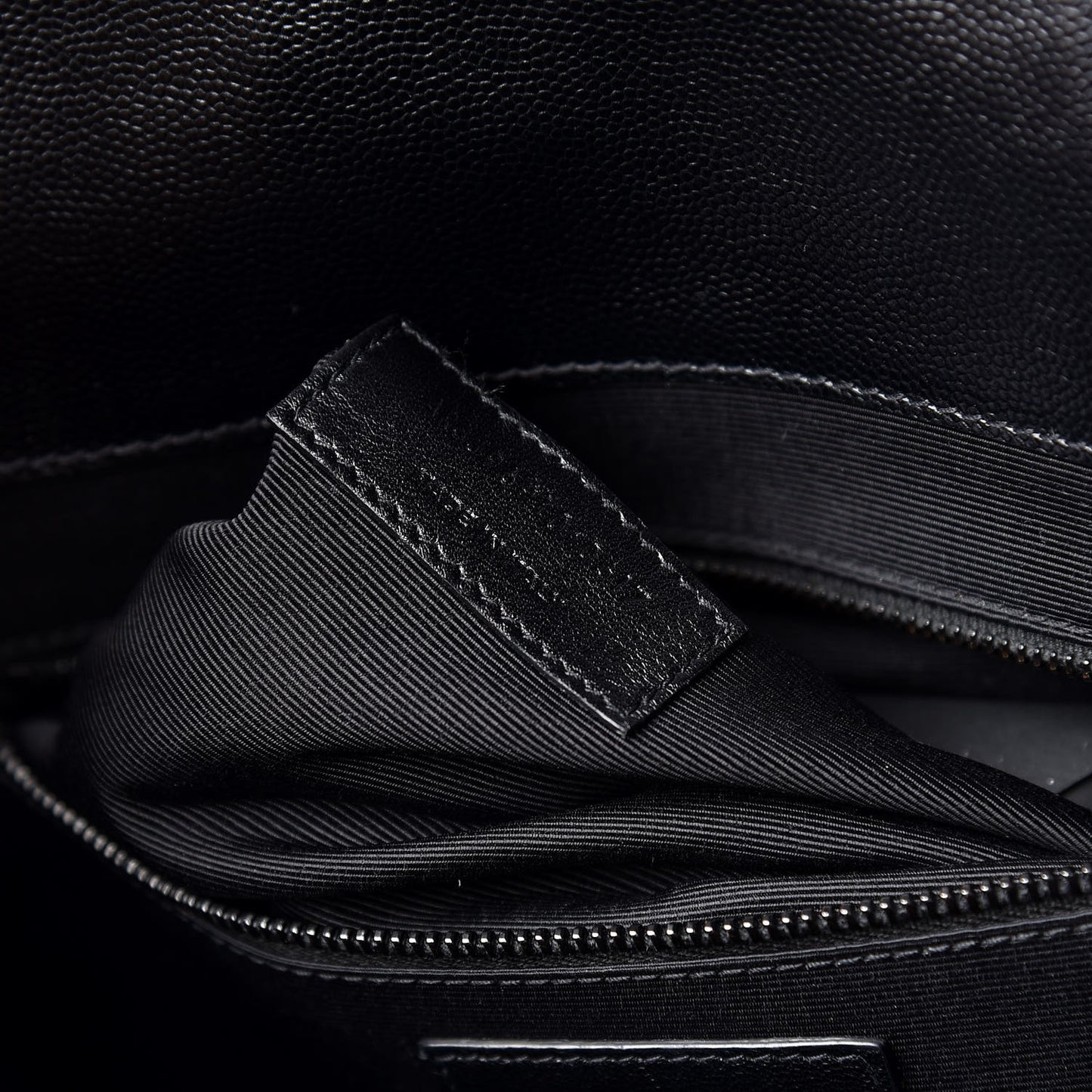 Grain De Poudre Textured Mixed Matelasse Large Triquilt Monogram Monochrome Satchel Black