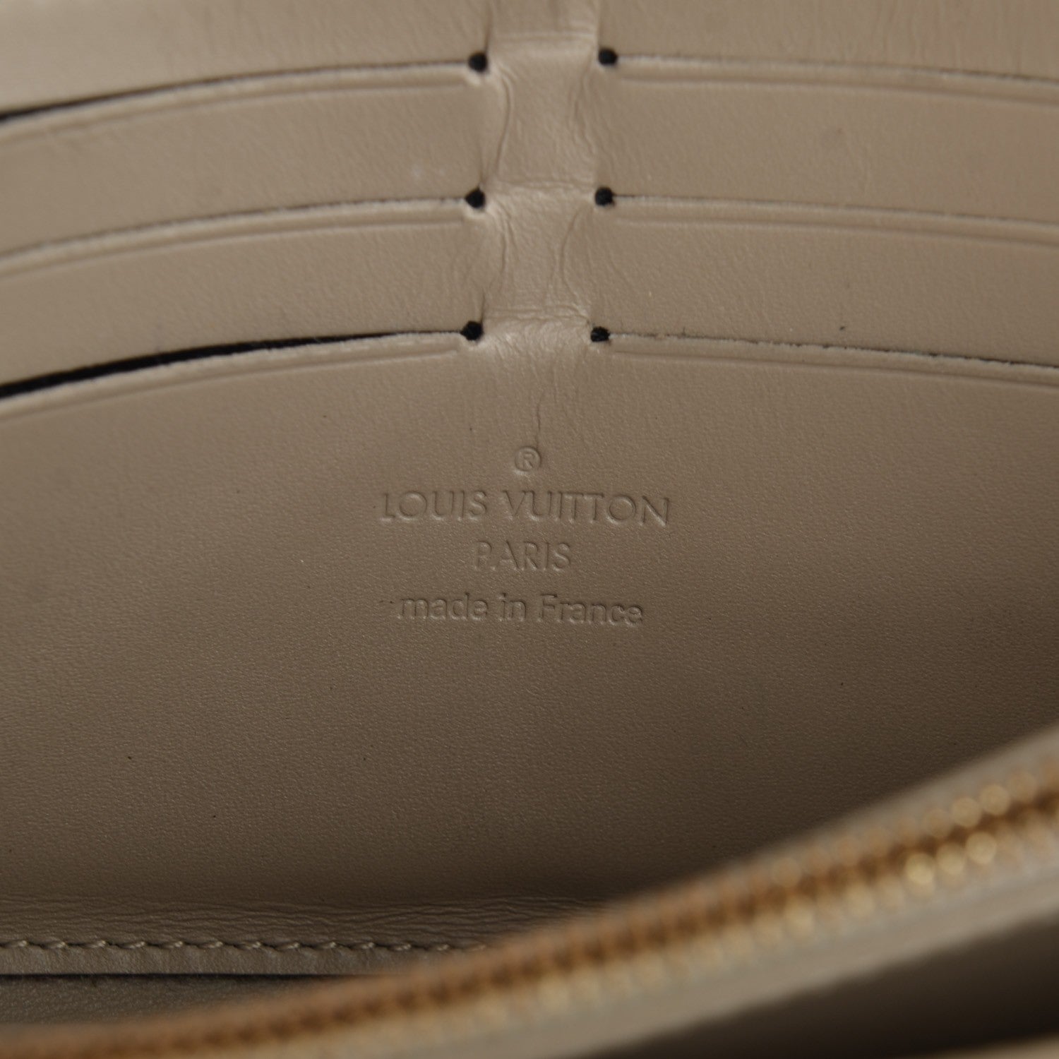 Louis Vuitton Suhali Le Favori Wallet 7 of 7