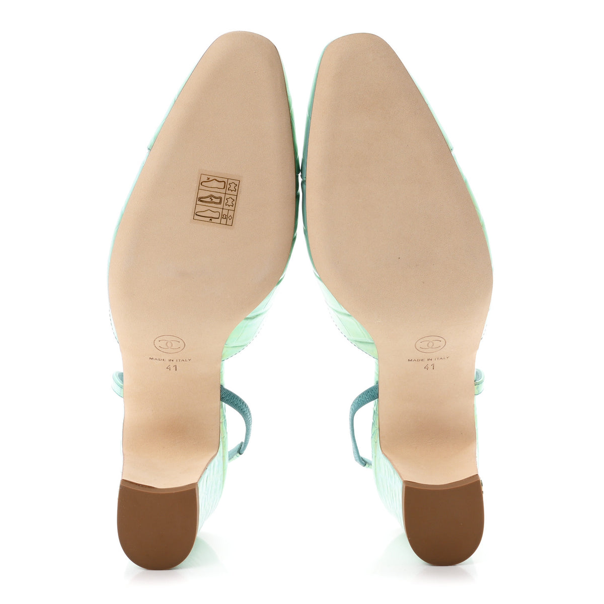 Iridecent Calfskin Crocodile Embossed CC Cap Toe CC Slingback Pumps 41 Green