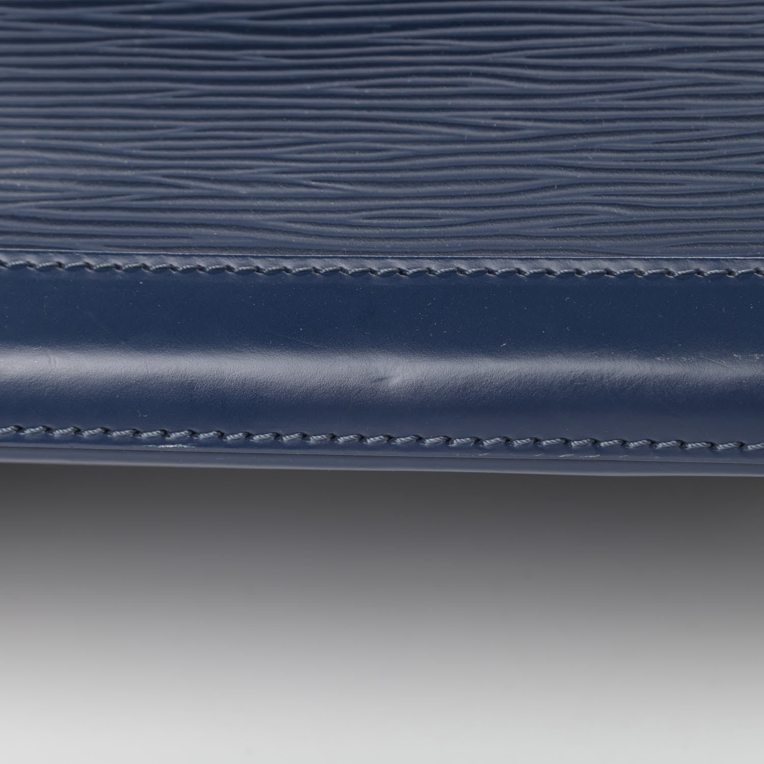 Louis Vuitton Epi Alma PM Indigo 14 of 14