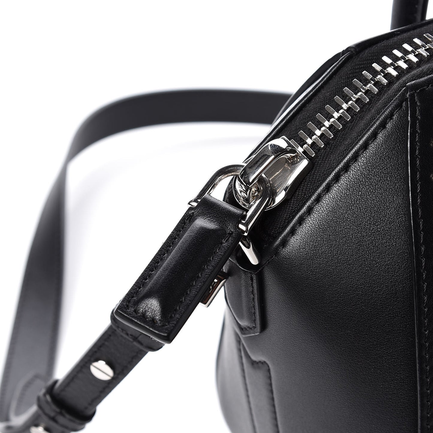 Smooth Calfskin Mini Studded Antigona Black