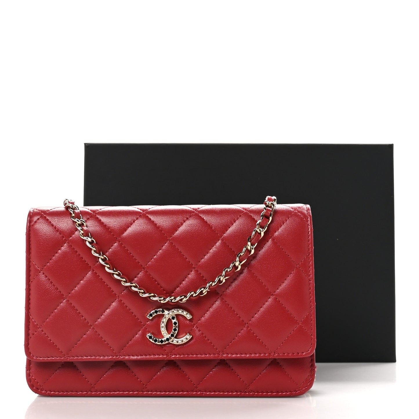 Lambskin Quilted Crystal Pearl CC Wallet On Chain WOC Burgundy