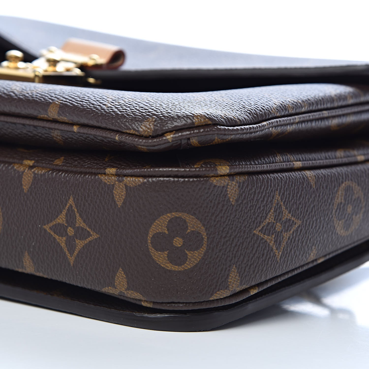 Louis Vuitton Monogram Pochette Metis 9 of 11