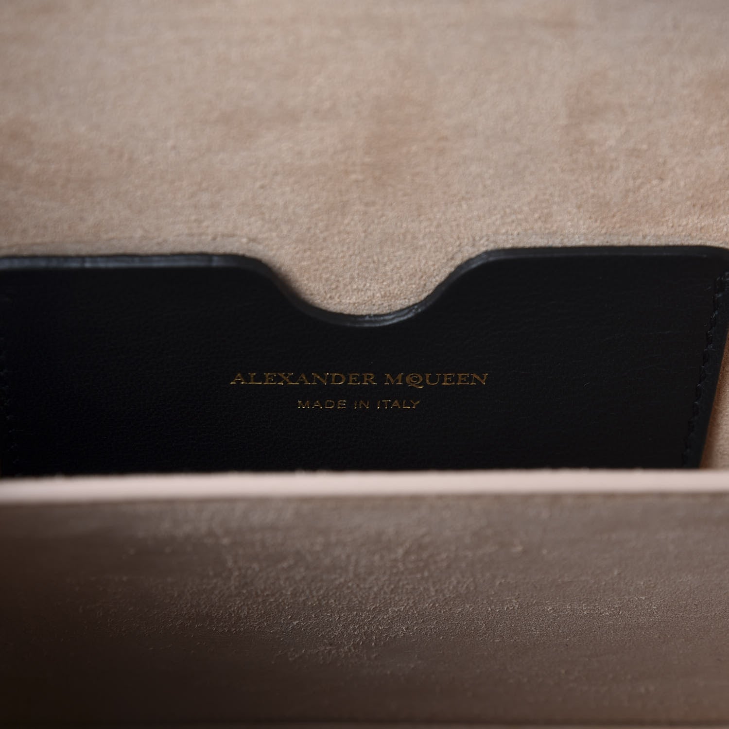Alexander McQueen Glitter Degrade Box Shoulder Bag 16 Black Gold 8 of 9