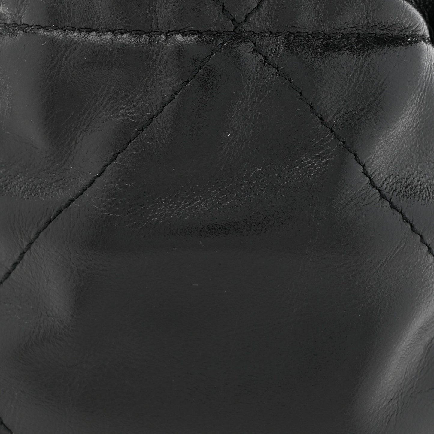 Shiny Calfskin Quilted Mini Chanel 22 Black