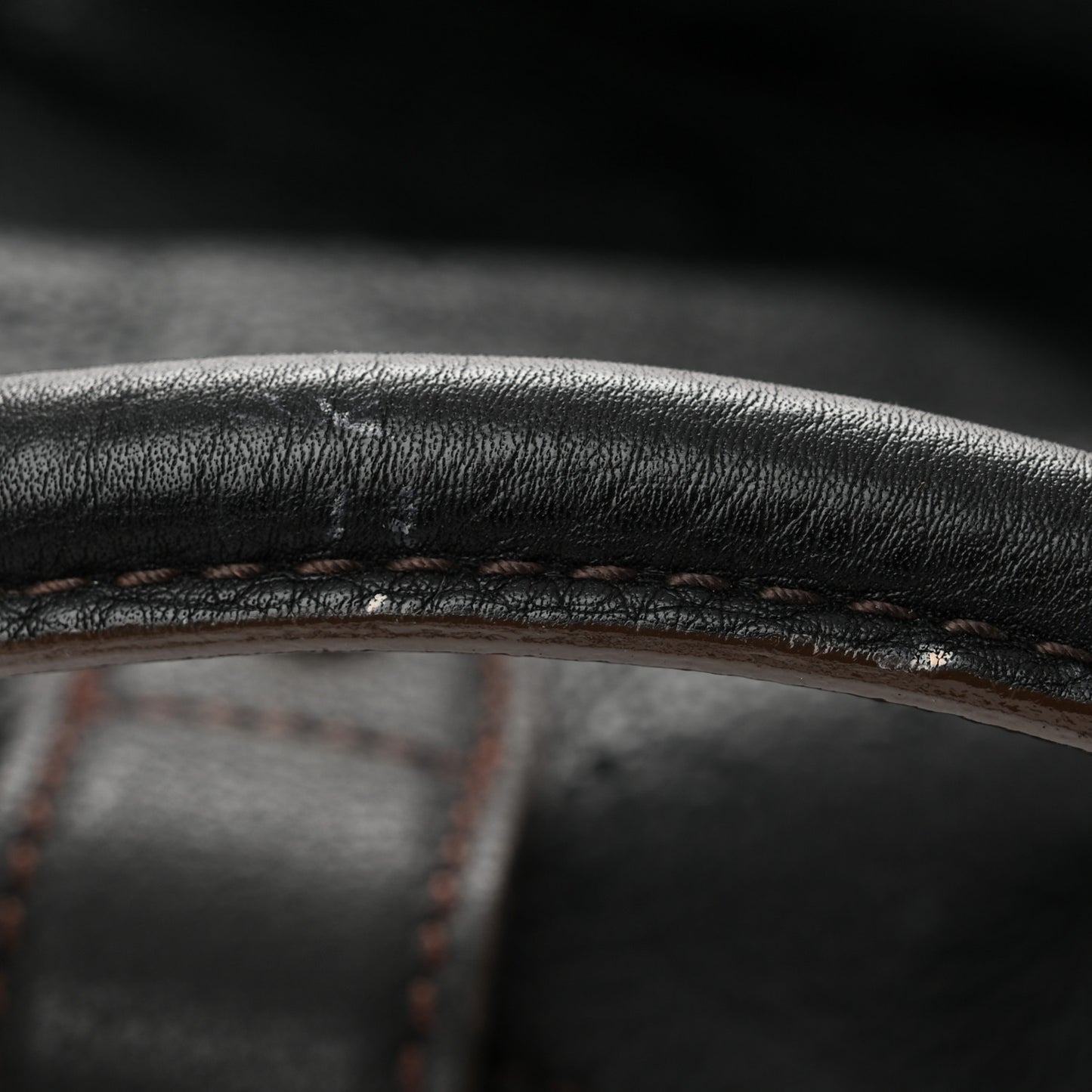 LOUIS VUITTON Mahina L Black