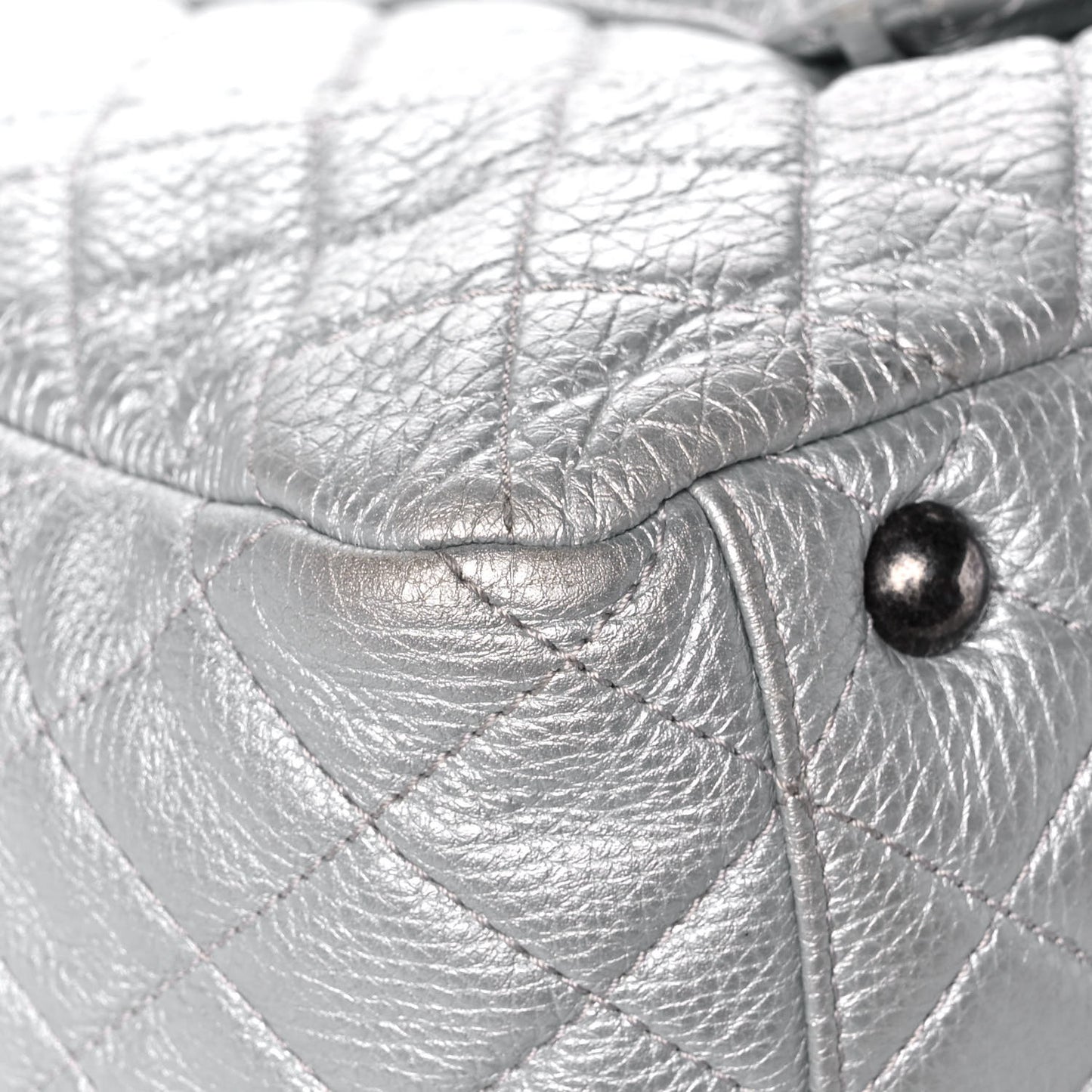 Metallic Calfskin Quilted XXL Travel Flap Bag Silver