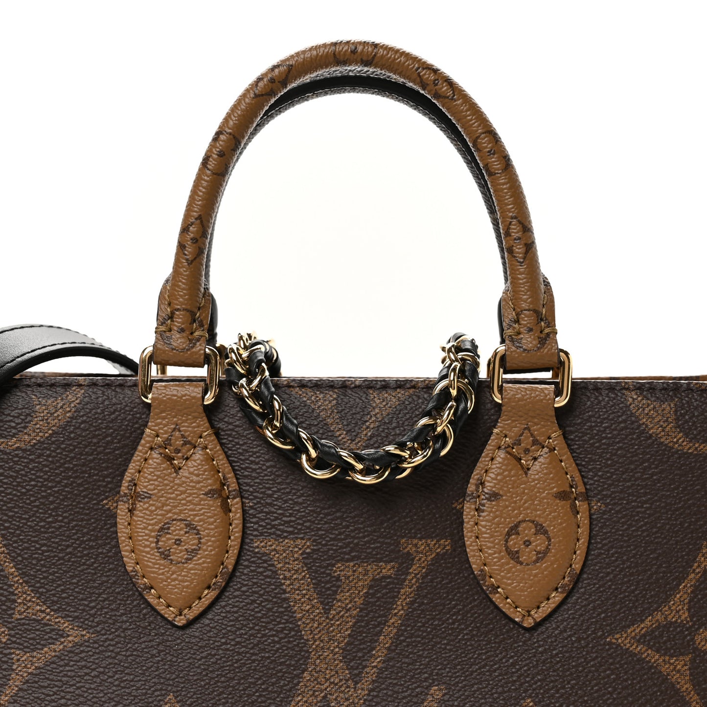Reverse Monogram Giant OnTheGo East West Chain