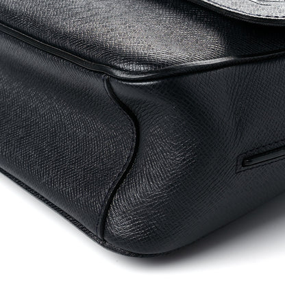 Louis Vuitton Taiga Roman MM Messenger Black 10 of 10