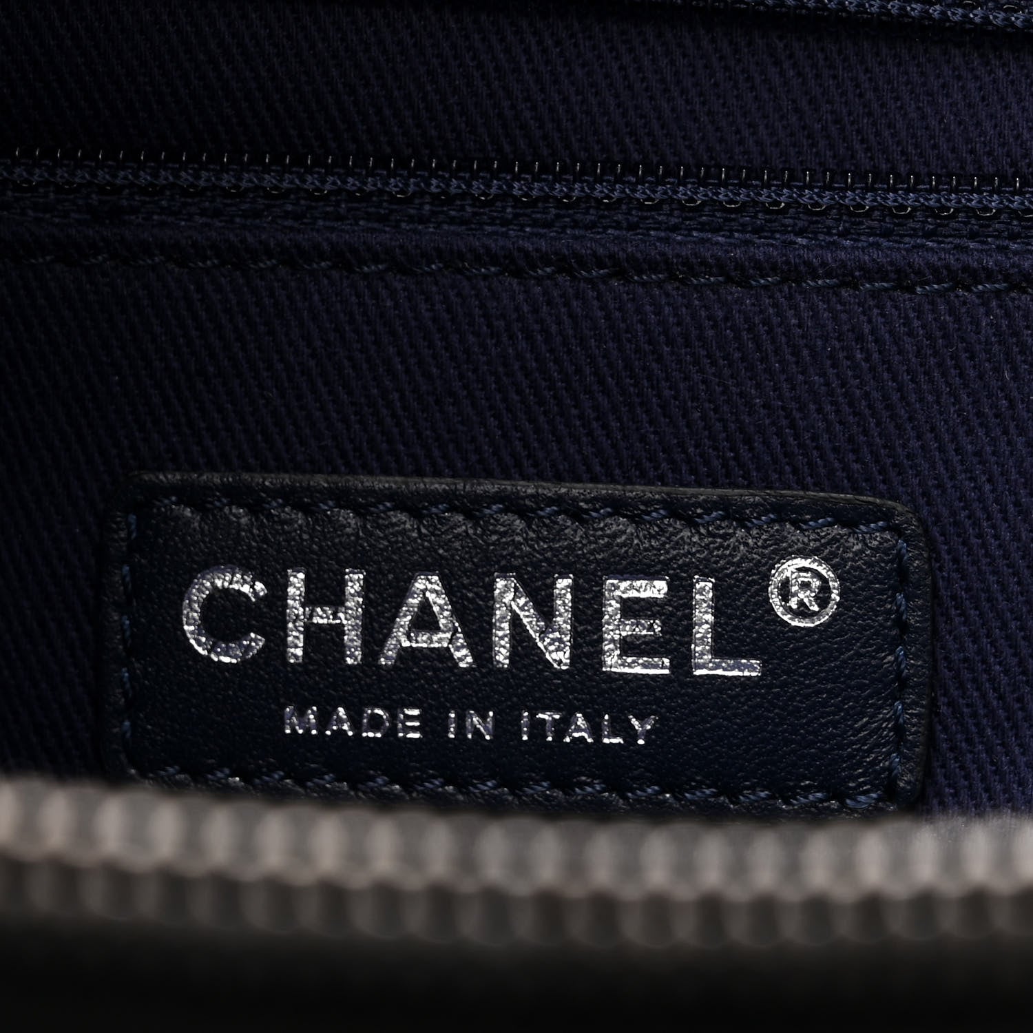 Chanel Iridescent Calfskin Quilted New Bubble Tote Black 5 of 9