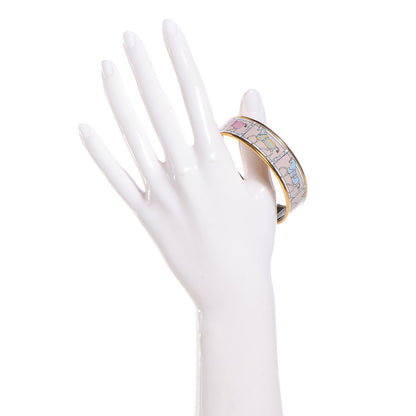 Hermes Enamel Printed Wide Tenues Et Couvertures Bracelet 62 2 of 5