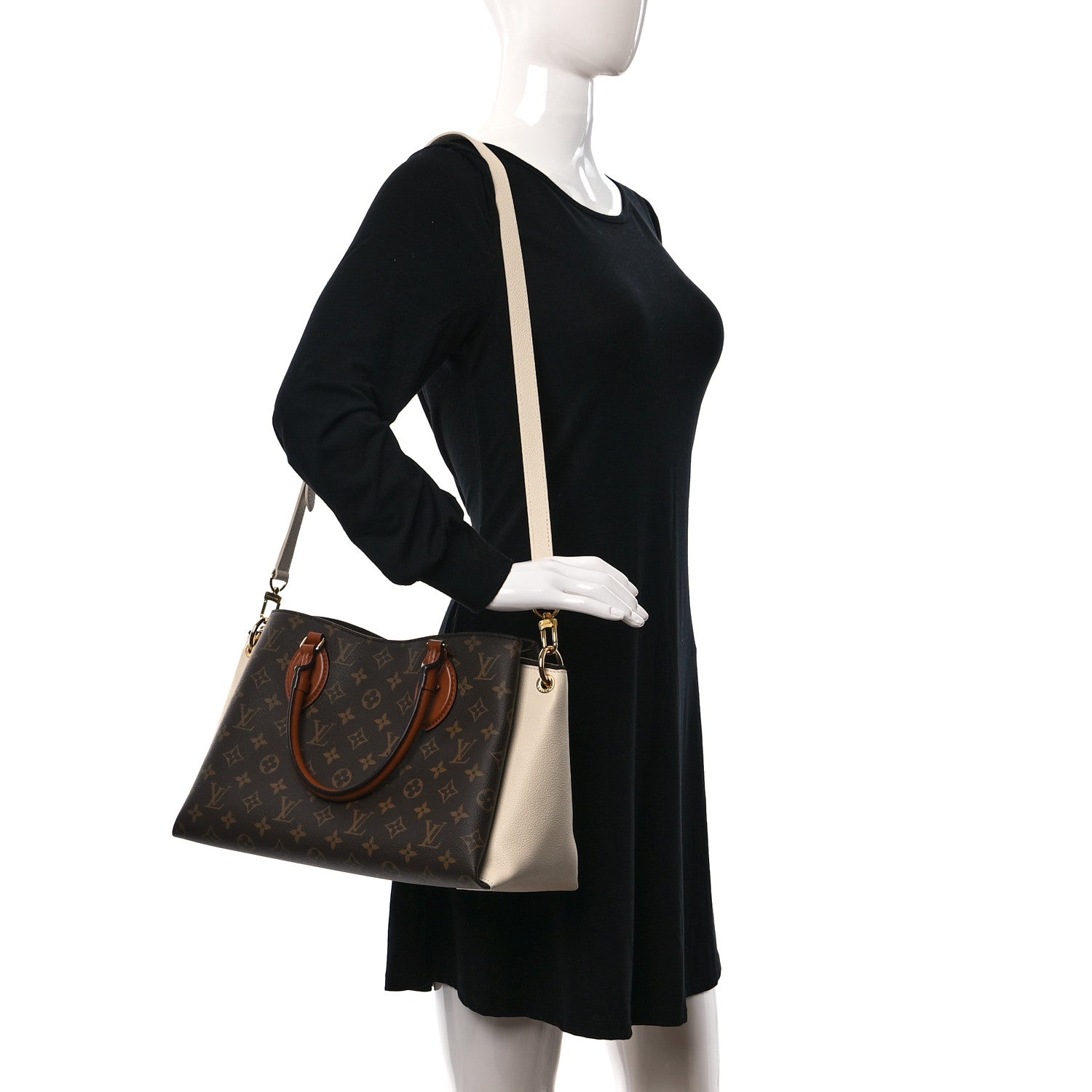 Louis Vuitton Monogram Vendome MM Cream 3 of 8