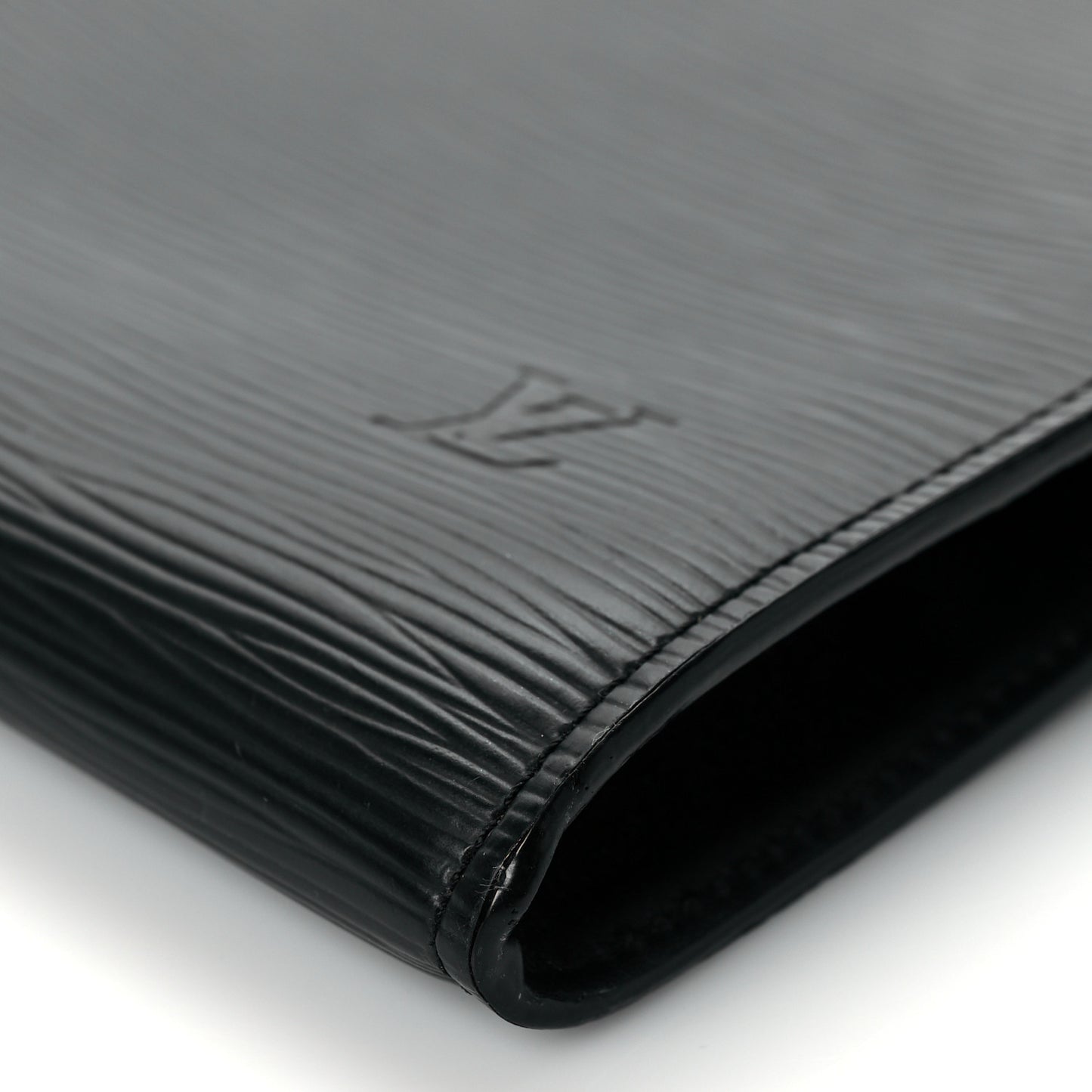 Epi Pochette Accessories 24 Black
