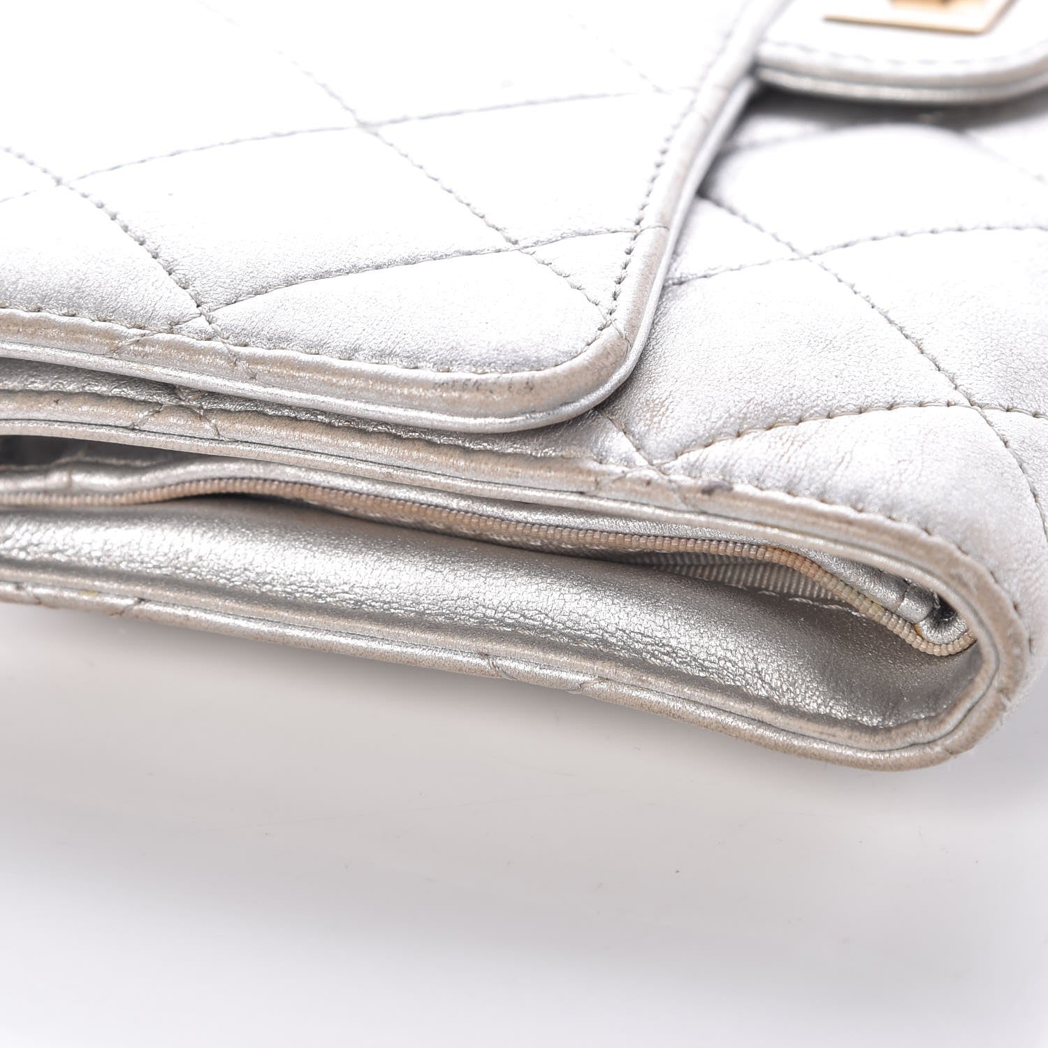 Chanel Metallic Lambskin Quilted Reissue Wallet Silver 14 of 22