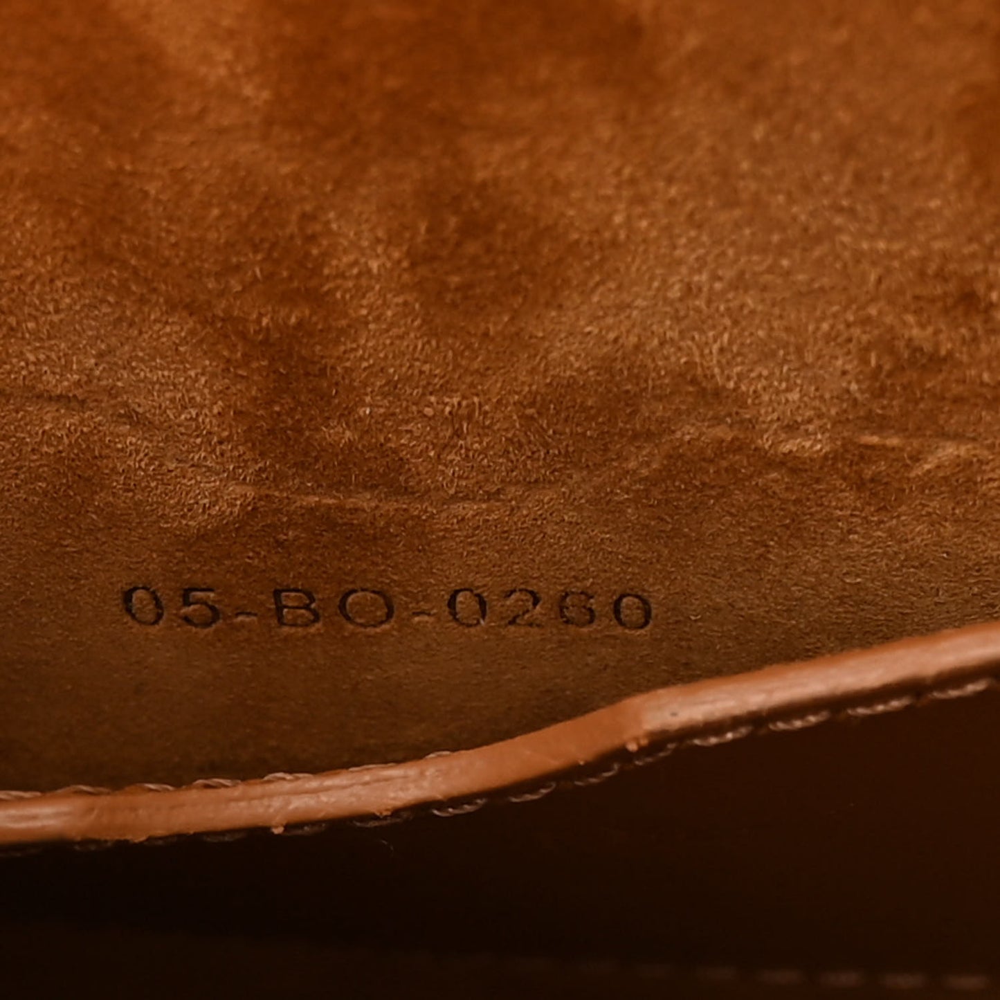 Box Calfskin Medium Bobby Flap Camel