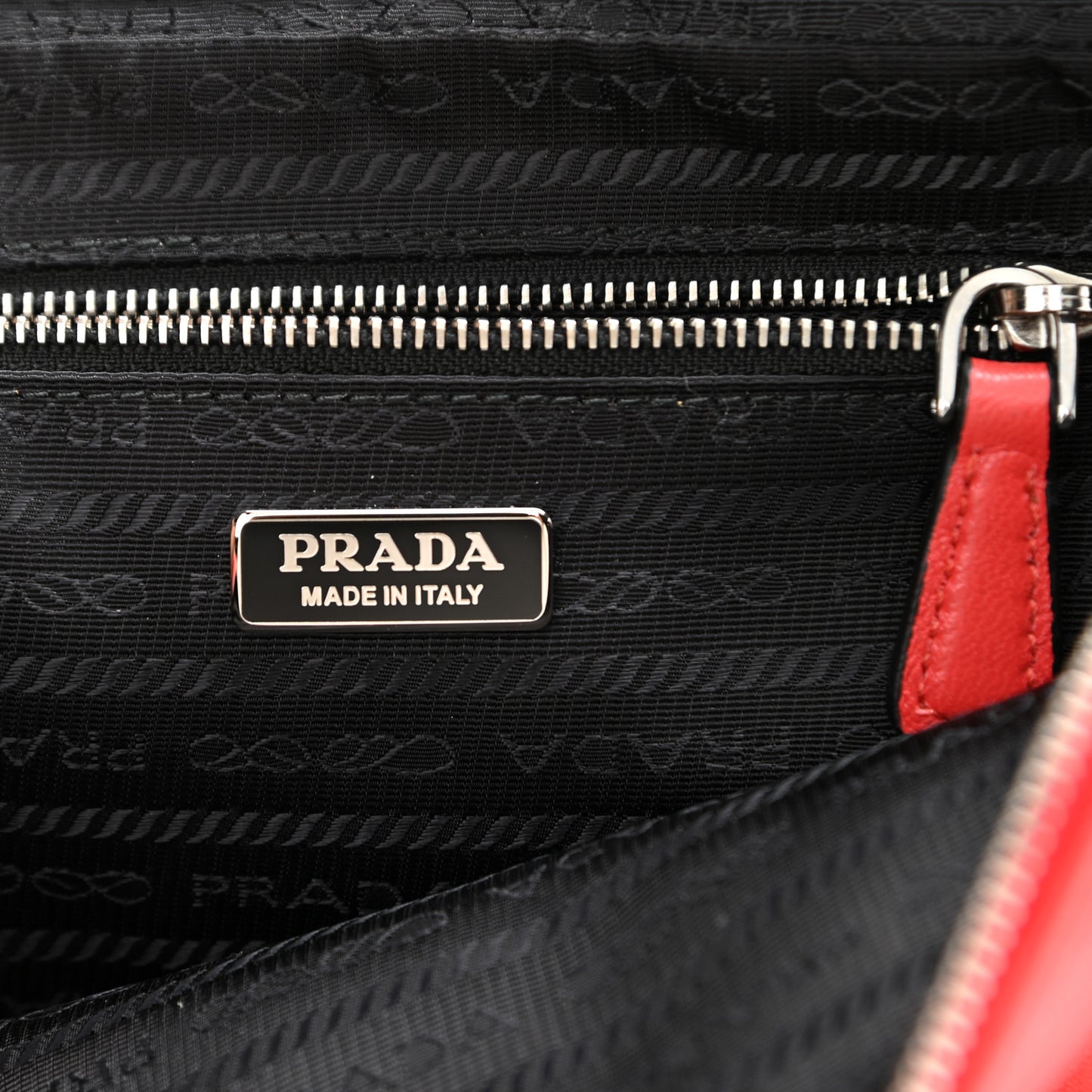 City Calfskin Perforated Chain Shoulder Bag Black Lacca