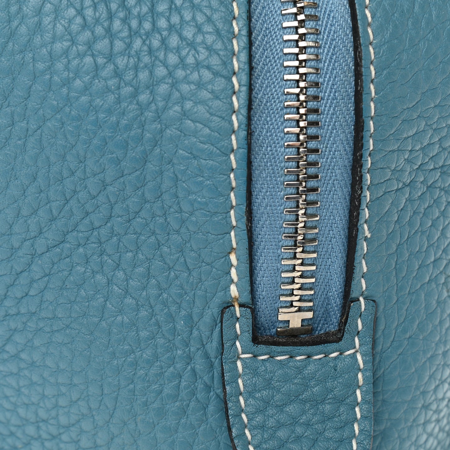 Taurillon Clemence Victoria II 35 Blue Jean