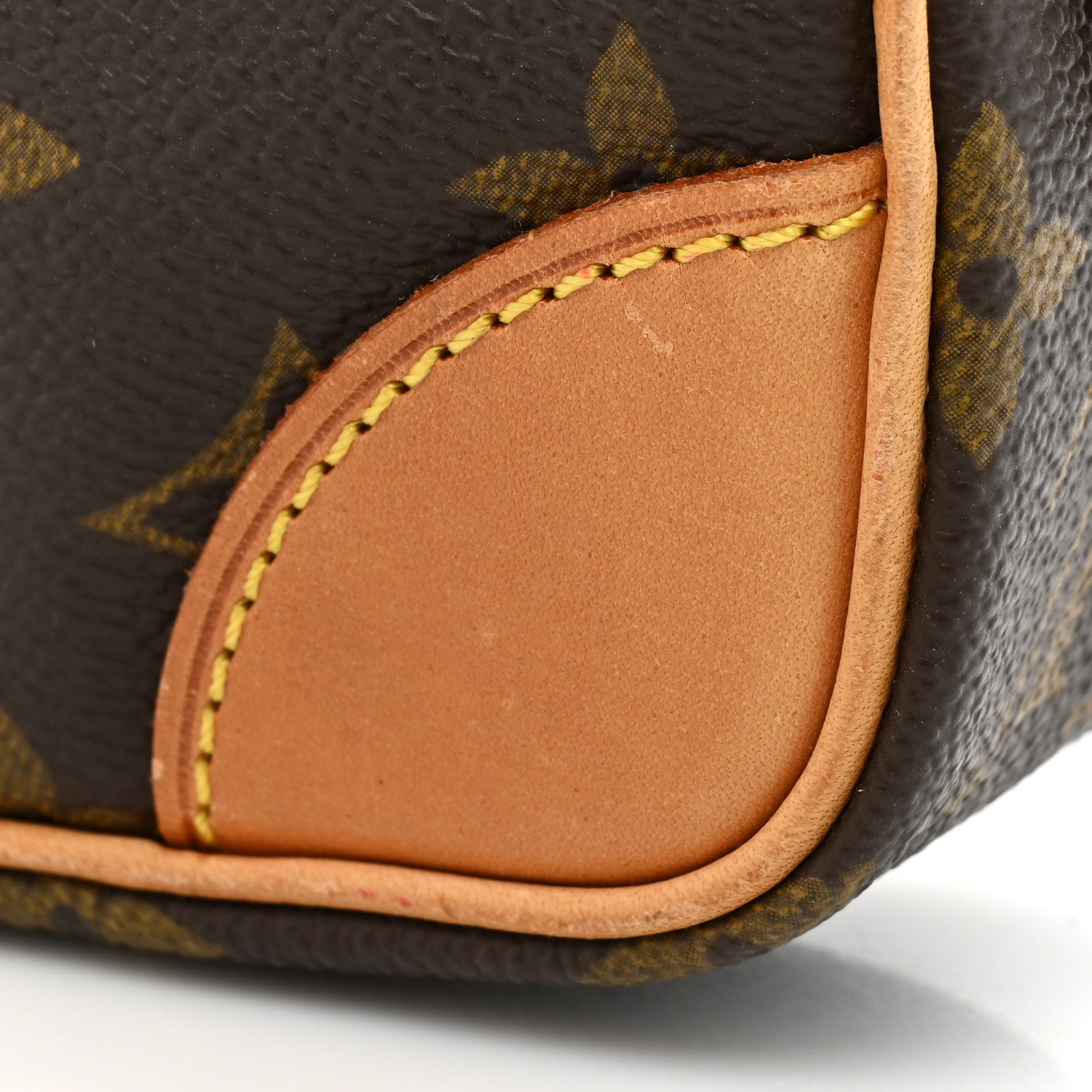 Louis Vuitton Monogram Pochette Marly Dragonne 22 10 of 16