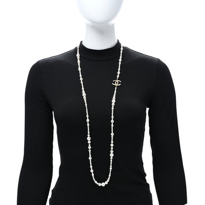 Chanel Pearl Baguette Crystal CC Necklace Gold 2 of 4