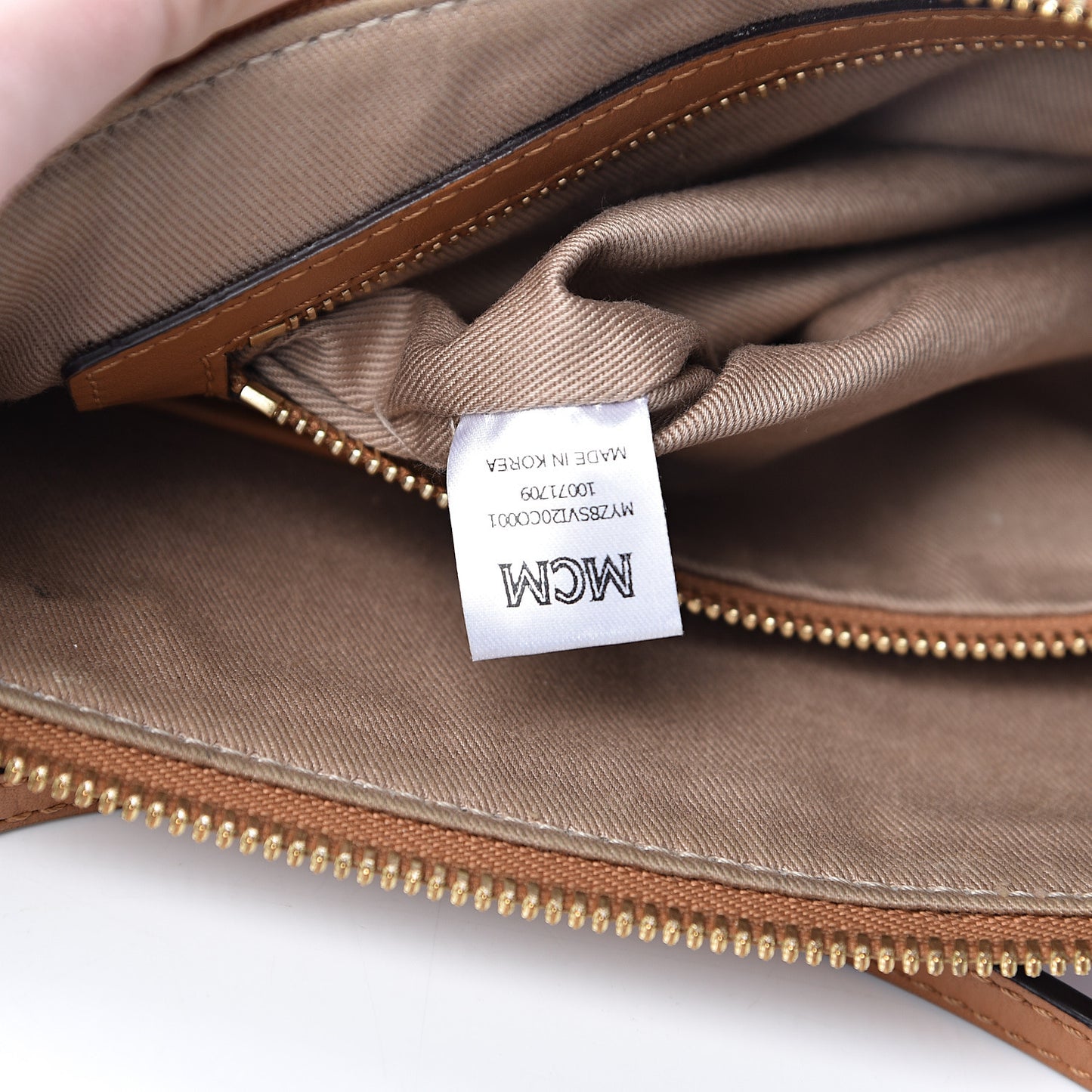 Visetos Medium Crossbody Pouch Cognac